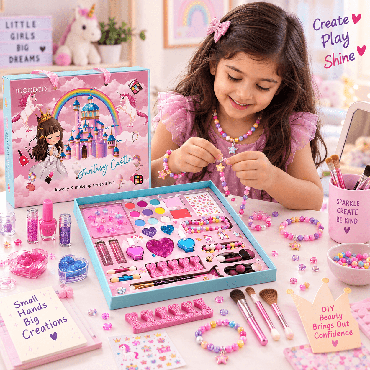 Ilearnngrow 28 pcs Make up and accessories Hamper