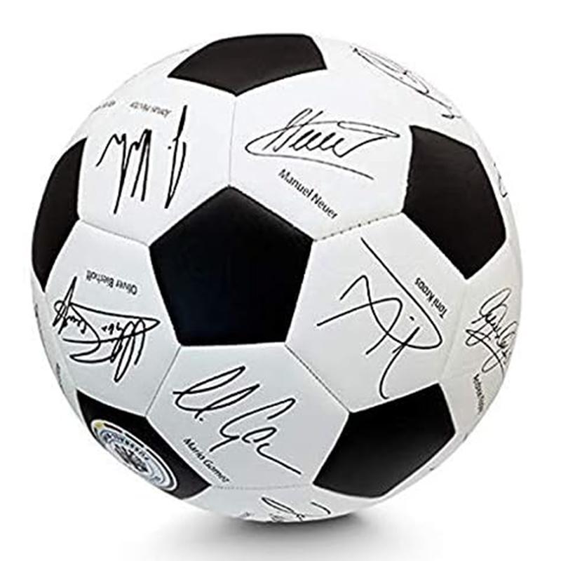 Topi Football Signed Black & White